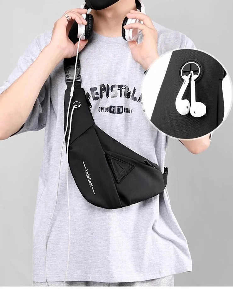 Mochila Transversal Masculina compacta e c/ entrada de fone de ouvido